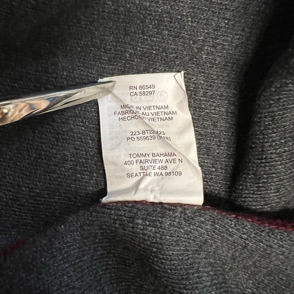 Tommy Bahama Flipshore Half Zip Reversible Sweater Black Cherry Hther 3X… - Picture 8 of 9